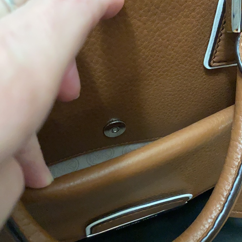 Michael Kors Purse - Picture 4 of 11